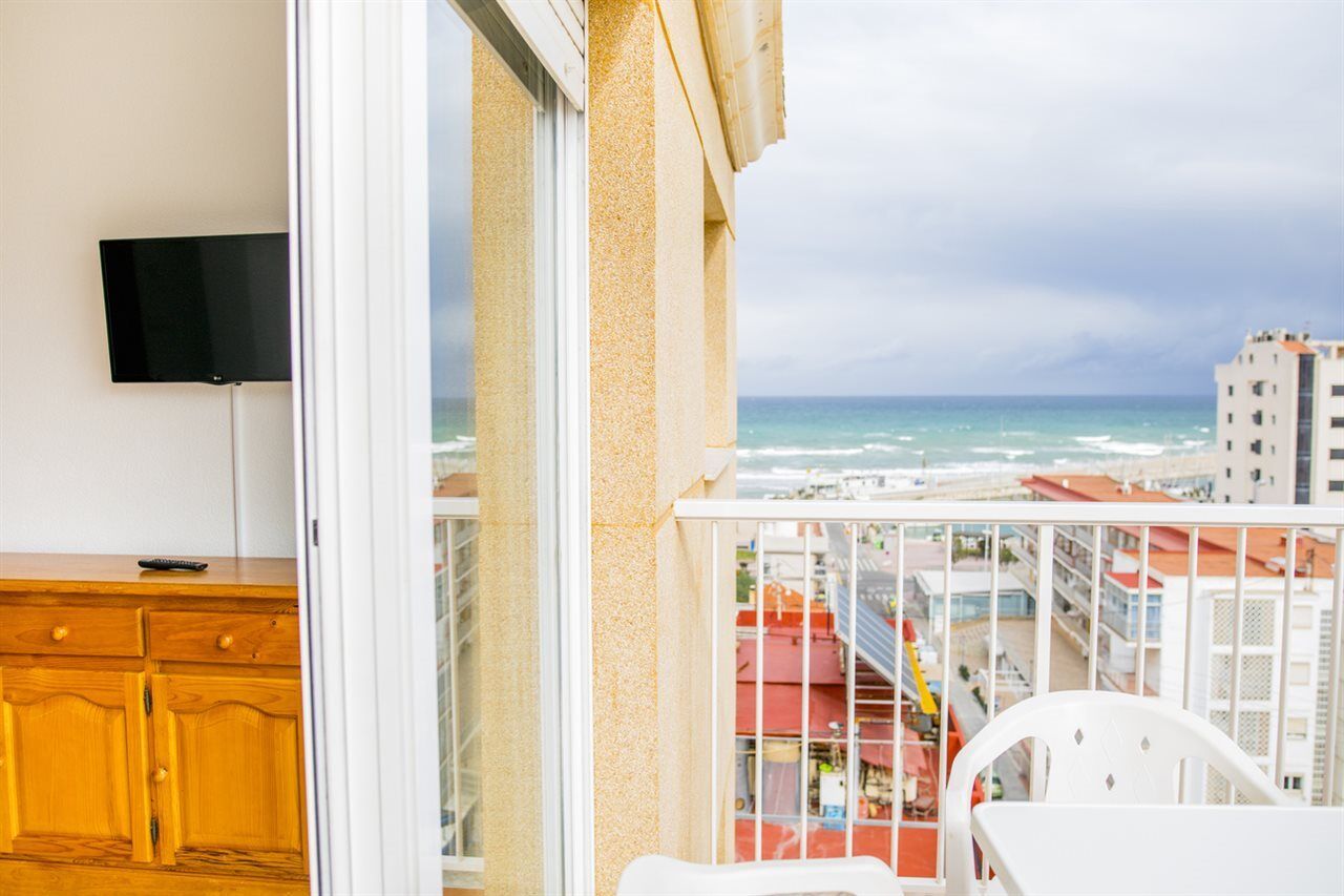 Turisticos Biarritz - Bloque I * Gandia
